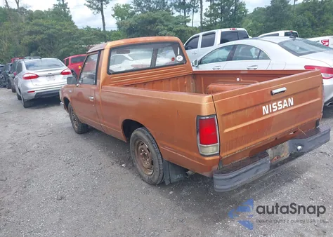 1985 Nissan 720 из США, поврежденный, VIN 1N6ND01S8FC314574